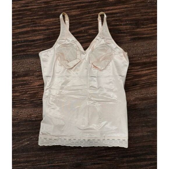 Ruby Ribbon Pin-Up Lace Cami in Pale Nude New Size 48 - Picture 2 of 8